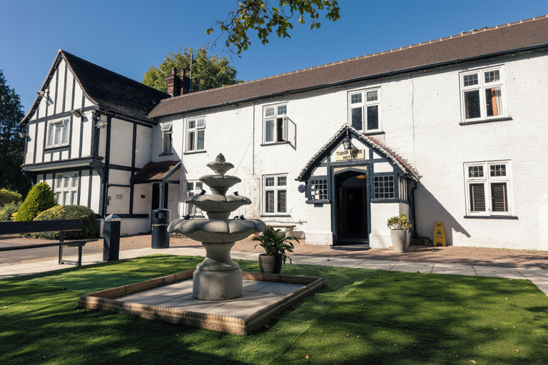 Exterior & Views 2, The Tudor Hotel, London