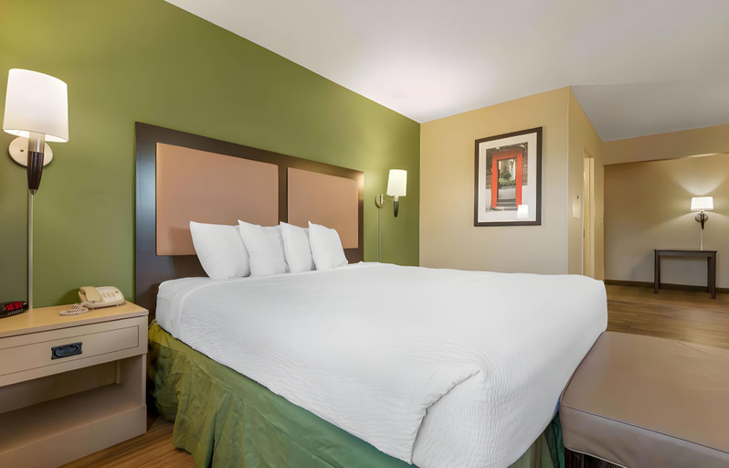 Bedroom 3, Studio 6 Corporate Extended Stay Buffalo Amherst NY, Erie