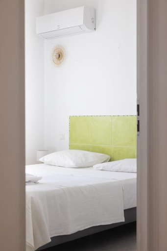 Bedroom 2, Residence Canava, Corse-du-Sud