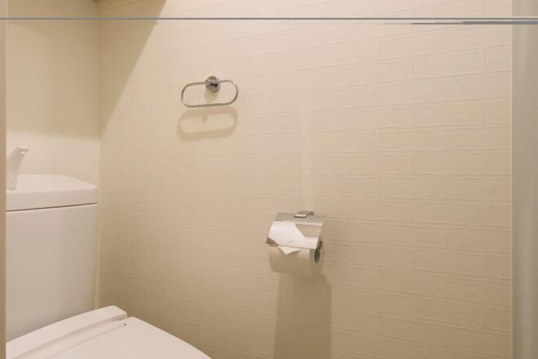 Room 4, Trive Meieki Nishi 105, Nagoya