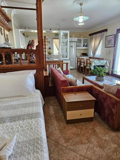 Room 5, Tinas House, South Aegean