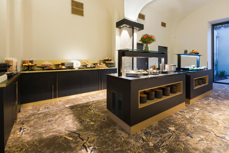 Food & Drinks 5, Le Grand Hôtel Dieu by SOWELL COLLECTION, Gard