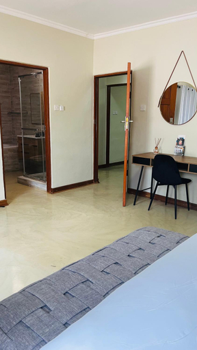 Others 5, The Oak Tree House, Gaborone