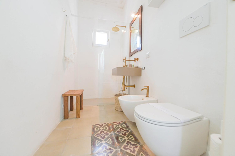 Bathroom 4, Trullo Cimi Mediterranea Relais, Brindisi