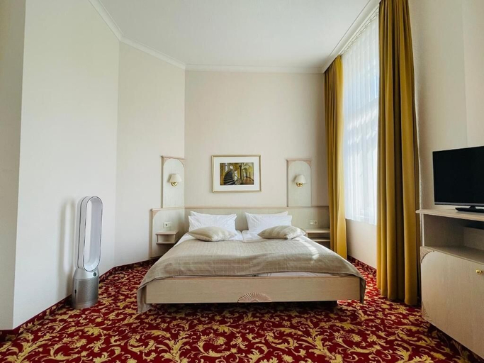 Room 4, Villa Antonia, Bautzen