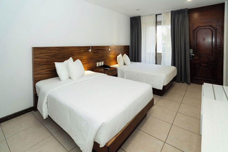 Bedroom 3, Hotel San Antonio, Tampico