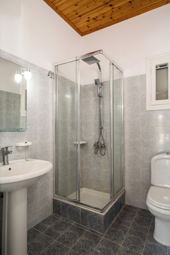 Bathroom 3, Serenity Apartments, Ionian Islands
