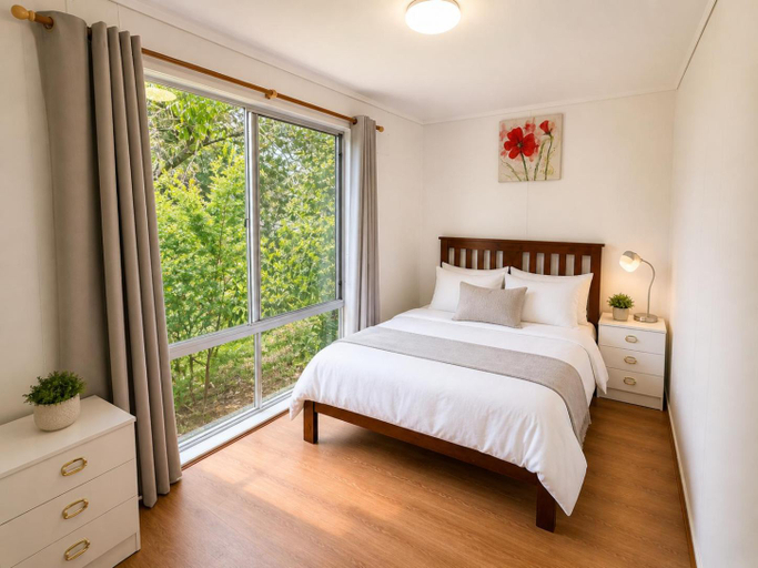 Bedroom 5, Apollo bay Holiday House, Colac-Otway - South