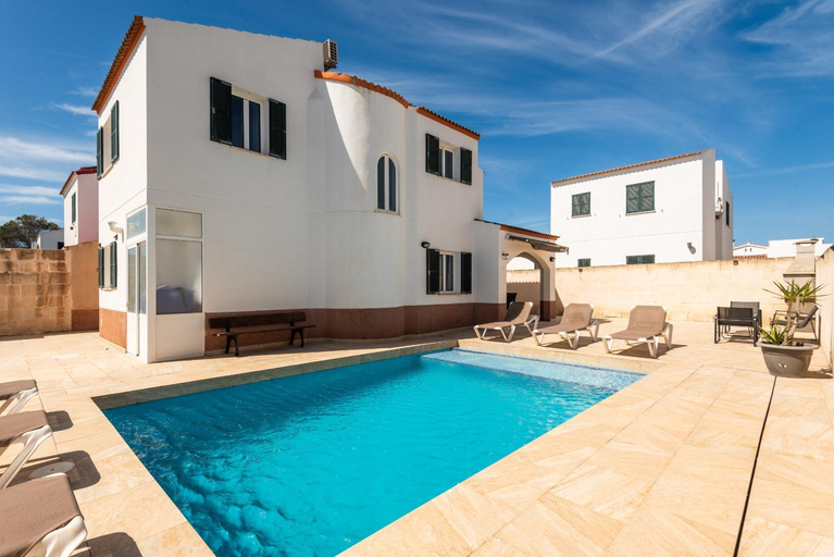 Sport & Beauty 3, Villa Jeybo by Escape Home, Baleares