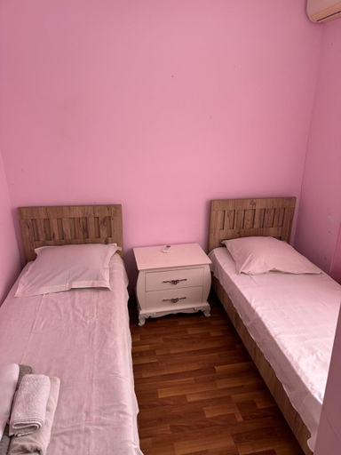 Bedroom 4, Rezo's Ranch Cottage, Samtredia