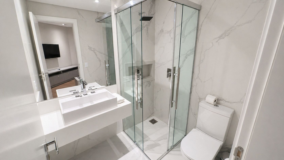 Bathroom 3, Hotel Praia Brava, Florianopolis