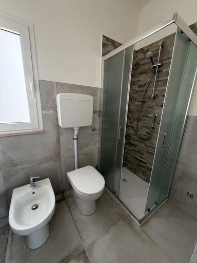 Bathroom 5, La Campagnola Trattoria con Alloggio, Rimini