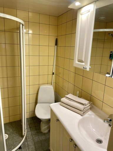 Bathroom 3, Old Town B&B Ida-Maria, Eastern Uusimaa