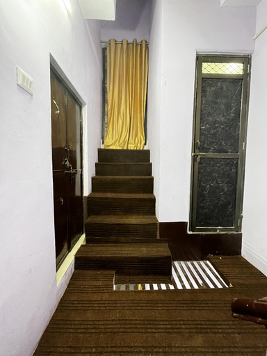 Others 2, Apna Banaras Home Stay, Varanasi