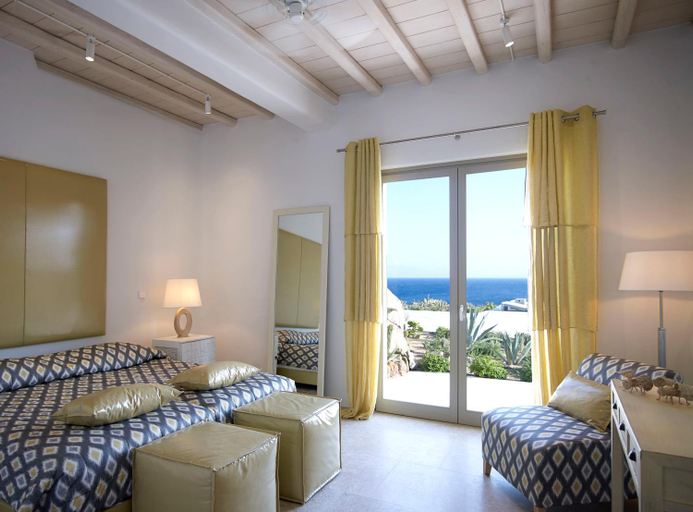 4, ABSOLUTE PARADISE, South Aegean