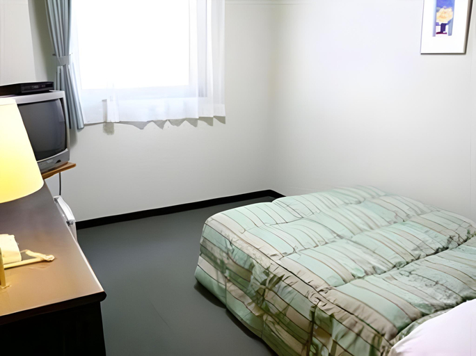 Bedroom 2, Hotel Route-Inn Court Nirasaki, Nirasaki