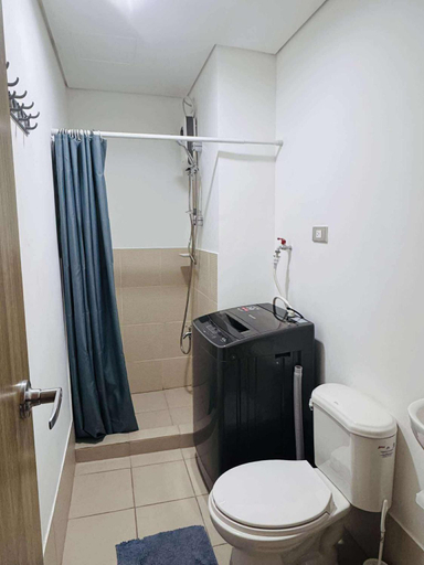 Bathroom, COZY SUITE Condo @ Hope Residences, Trece Martires, Trece Martires City