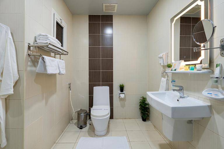 Bathroom 5, One to One Grand Marbia, Al Khobar