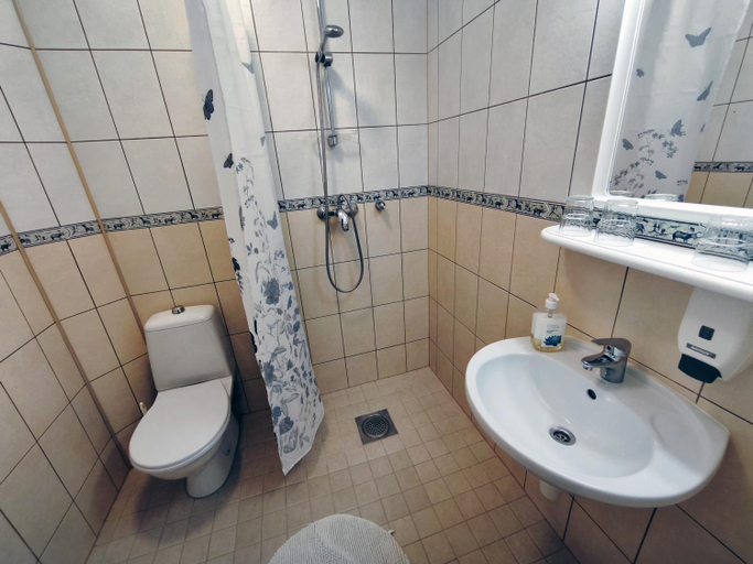 Bathroom 4, Hostel Louna, Pärnu