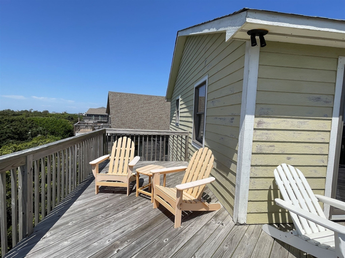 Property grounds, Southern Star 5 Bedroom Cottage by RedAwning, Dare