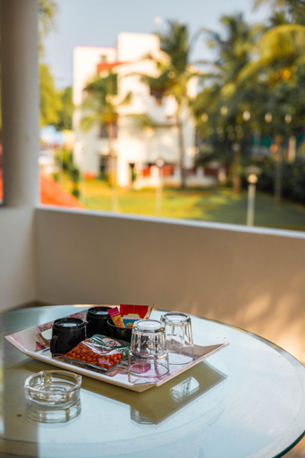 Food & Drinks 4, Redwoods Hotels and Resorts, Kancheepuram