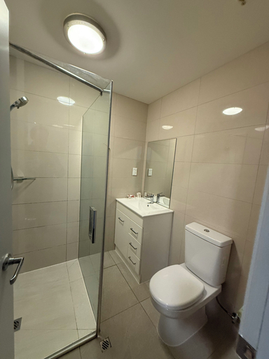 Bathroom 4, Goodview Hotel, Waitakere