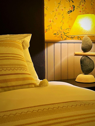 Bedroom, Le Mas Des Abeilles - Chambres d'hotes en Drome Provencale, Drôme
