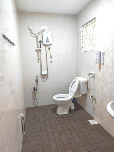 Bathroom 2, Hey homestay melaka, Malacca City