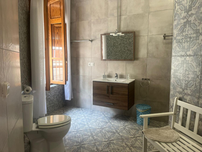 Bathroom, B&B Casa Ellie, Alicante