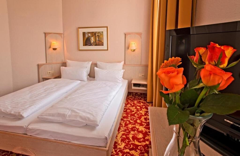 Room 2, Villa Antonia, Bautzen
