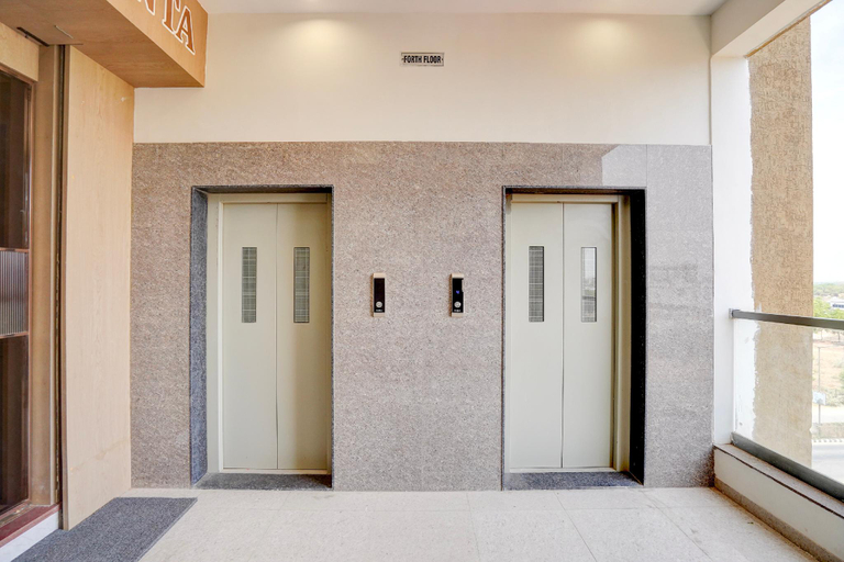 Entrance 4, HOTEL LEGENTA, Gandhinagar