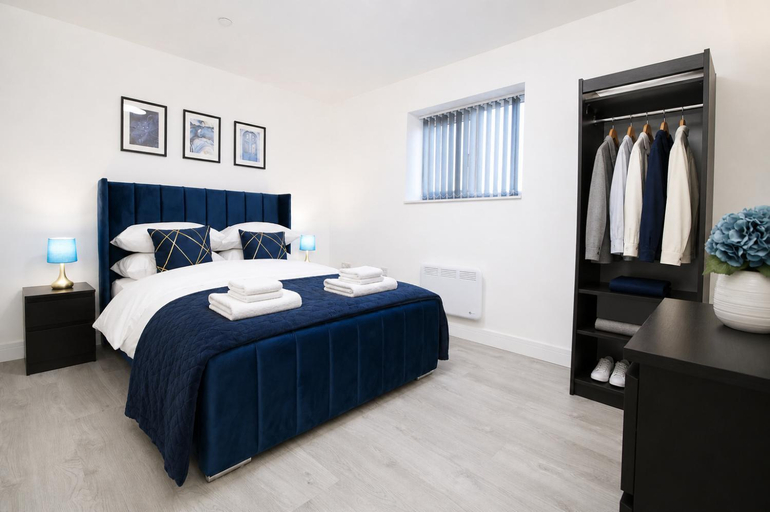 Bedroom 2, Cardiff Bloc by Prime Stays - Apartments & Group Stays, Cardiff