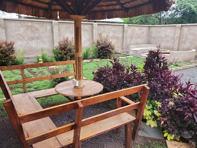 Property grounds 5, ESE HOMESTAY MANYARA, Monduli