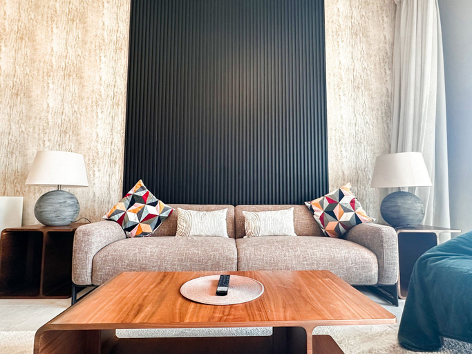 Living area 2, Stunning 1BR Luxury Apt with Pool View, Dubai