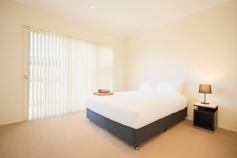 Room 2, Loftberg Villas, Muswellbrook