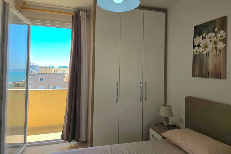 Room 4, Sea View Holiday Apartment 073, Durrësit