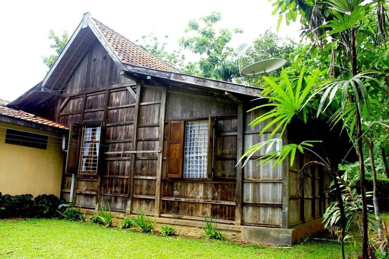 Exterior 4, Joglo Mbah Guru Homestay, Semarang