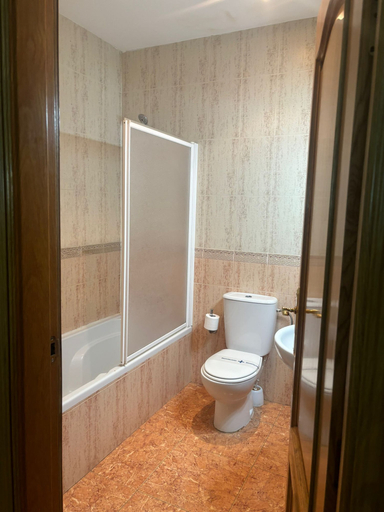 Bathroom 5, HOTEL RESTAURANTE LA BARCA, Ciudad Real