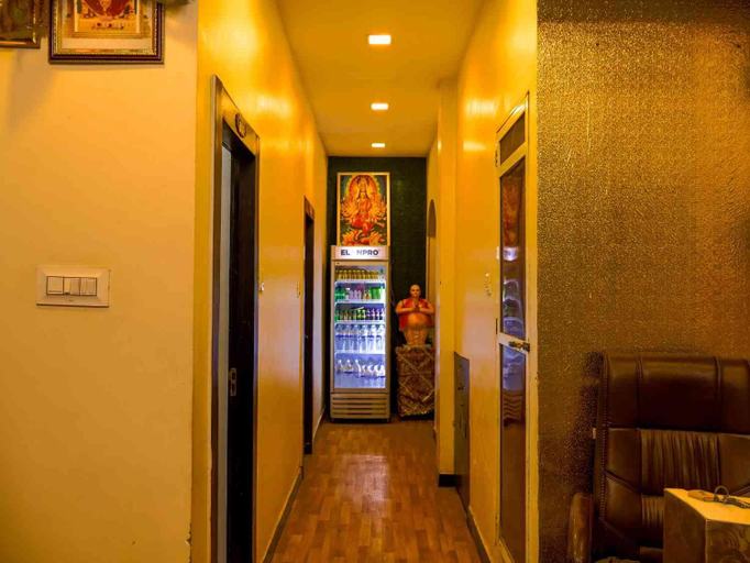 Public Area, Hotel Madhurya Inn, Ujjain