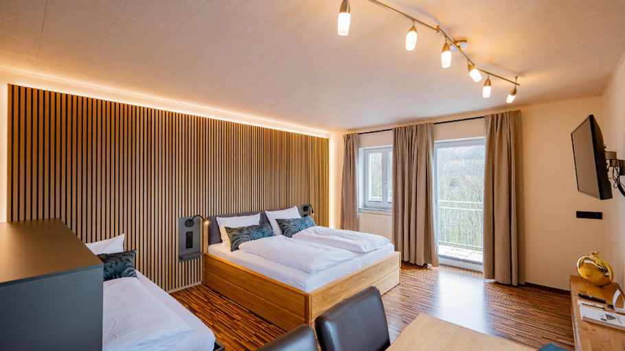 Bedroom 3, Hueber der Wirt, Scheibbs