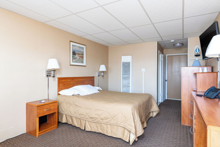 Room 3, Key Inn, Elko