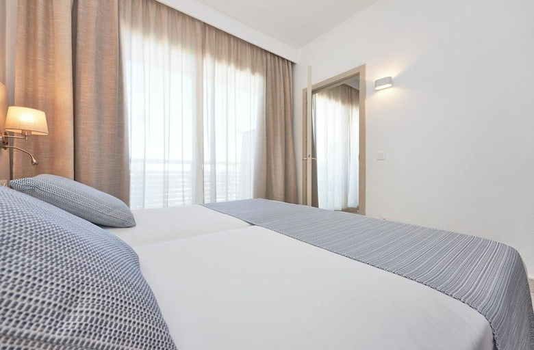 Bedroom 3, Hotel Vistamar by Pierre & Vacances, Baleares