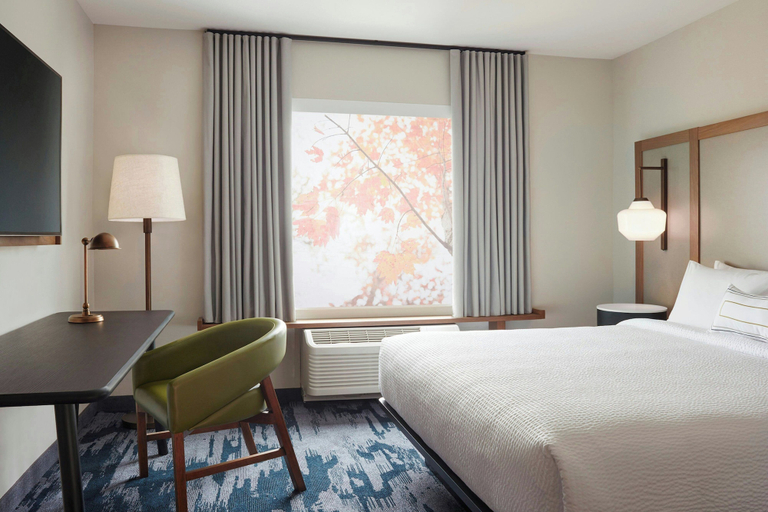 Room 4, Fairfield by Marriott Inn & Suites Bradford, Simcoe