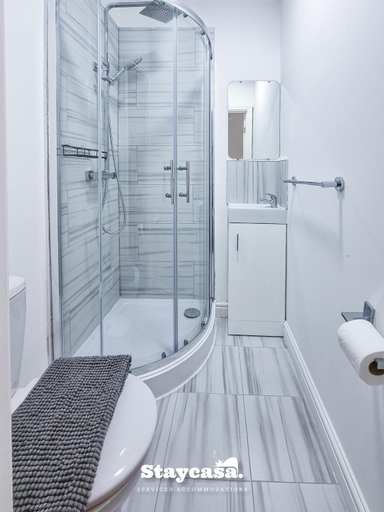Bathroom 5, Ashfield II Co-Living - Private Room Self-Cater, Manchester