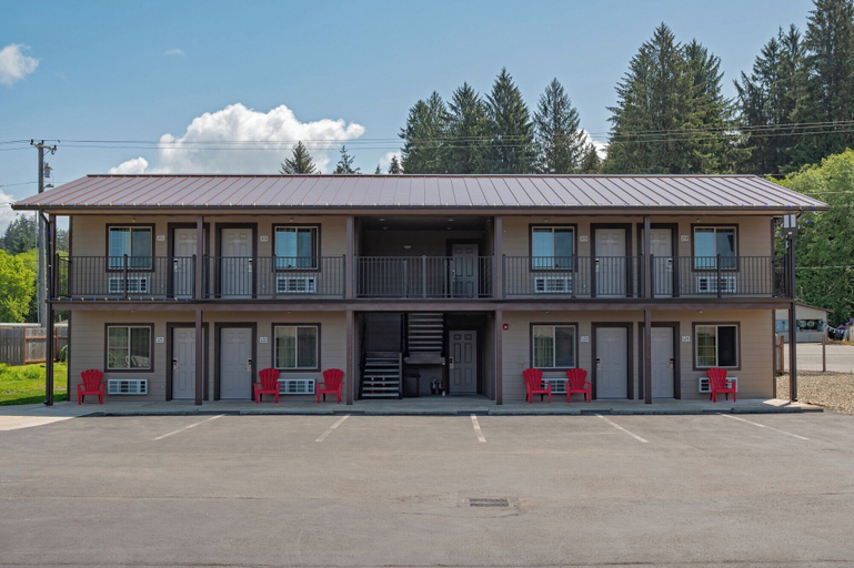 Exterior & Views 2, Town Motel, Clallam