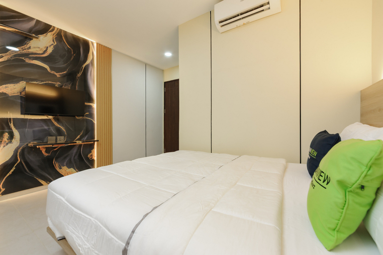 Bedroom 4, Urbanview Hotel Pelita Nagoya Batam, Batam