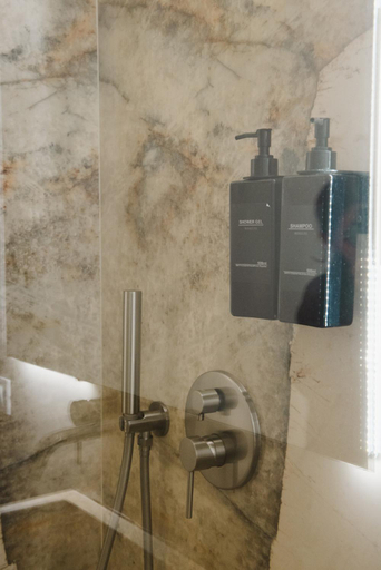 Bathroom 4, La balza di Scilla, Reggio Di Calabria