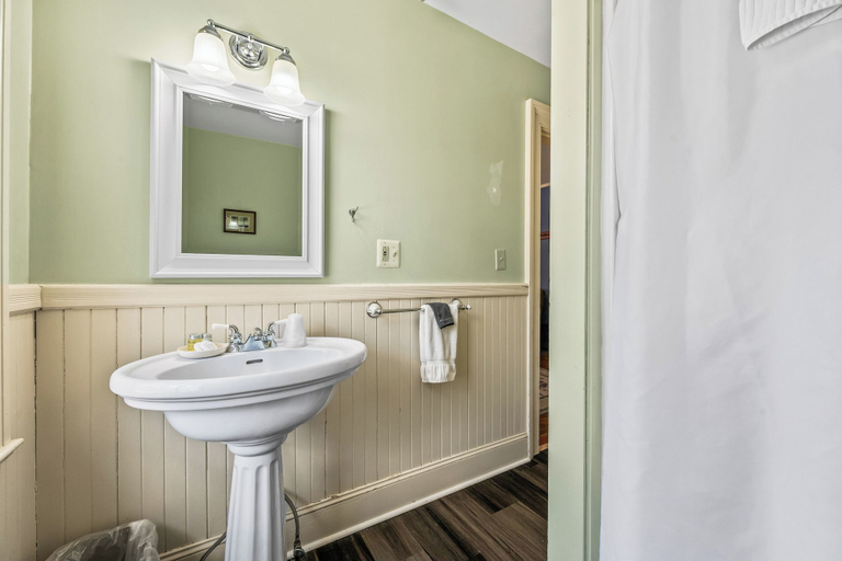 Bathroom 4, Inn at Jackson, Carroll