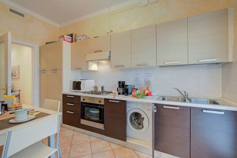 Others 4, Ambra Lakeside Retreat&view / Terrace, Brescia