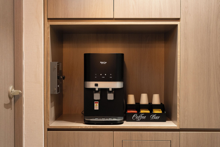 Coffee and/or coffee maker, OstelloMaree, Seocho